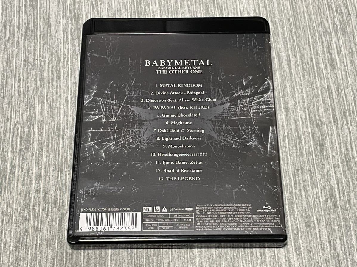 ベビーメタル【最新ブルーレイ】『RETURNS-THE OTHER ONE』通常盤◆１回使用◆美品◆BABYMETAL_画像2