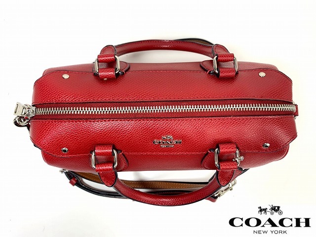 美品 送料無料 限定モデル コーチ COACH × スヌーピー レザー 美品 送料無料 限定モデル コーチ COACH × スヌーピー レザー