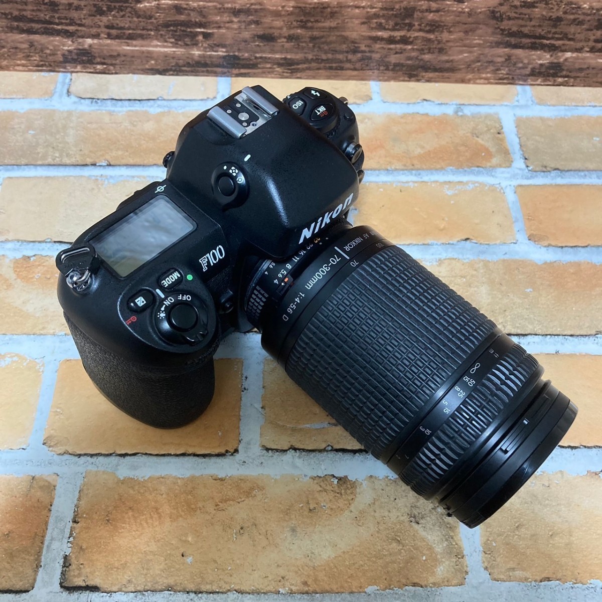◇美品◇シャッターok◇ NIKON ニコン F100 ボディ AF NIKKOR 70-300mm