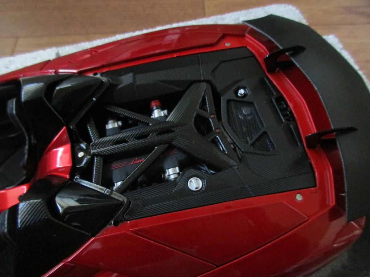 未展示品 AUTOart 1/18 ランボルギーニ アヴェンタドール J メタリック