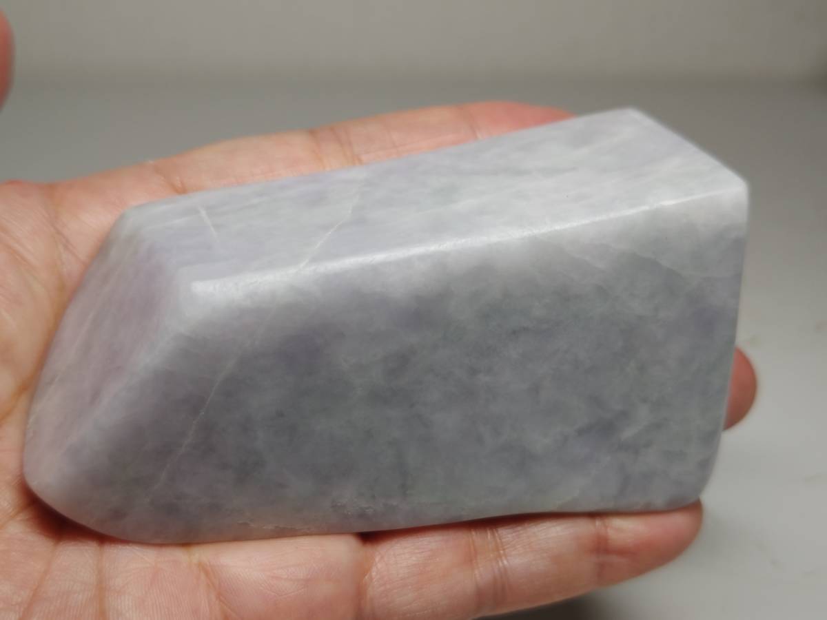 激安】 ラベライム 736g 翡翠 ヒスイ 原石 鑑賞石 自然石 誕生石 鉱物