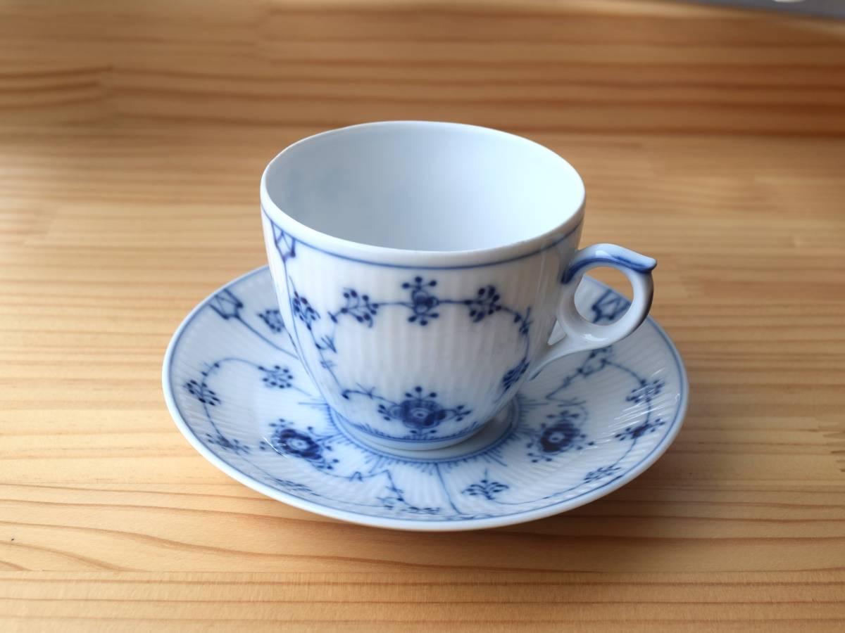 ロイヤルコペンハーゲン ブルーフルーテッド ハーフレース カップ