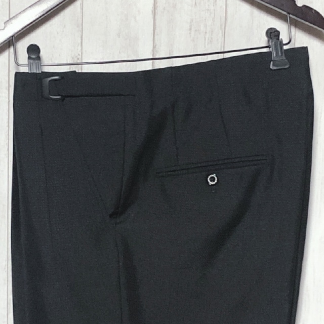 国内外の人気! スーツ タキシード uomo AVICA M/ワタベウエディング