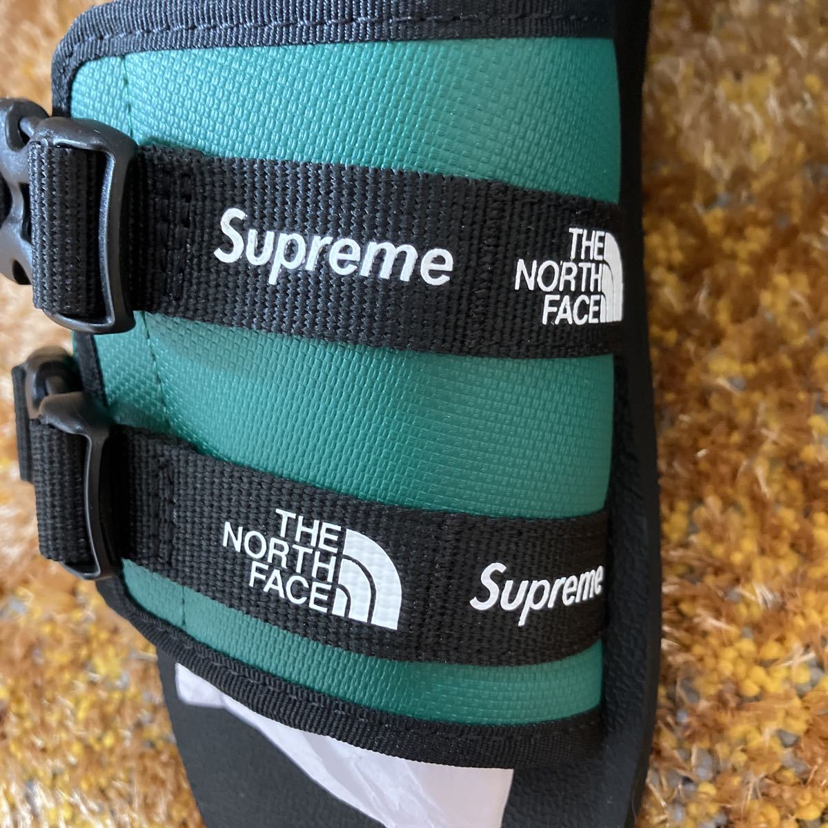 グリーン】 Supreme - 26cm緑 Supreme North Face Trekking Sandalの
