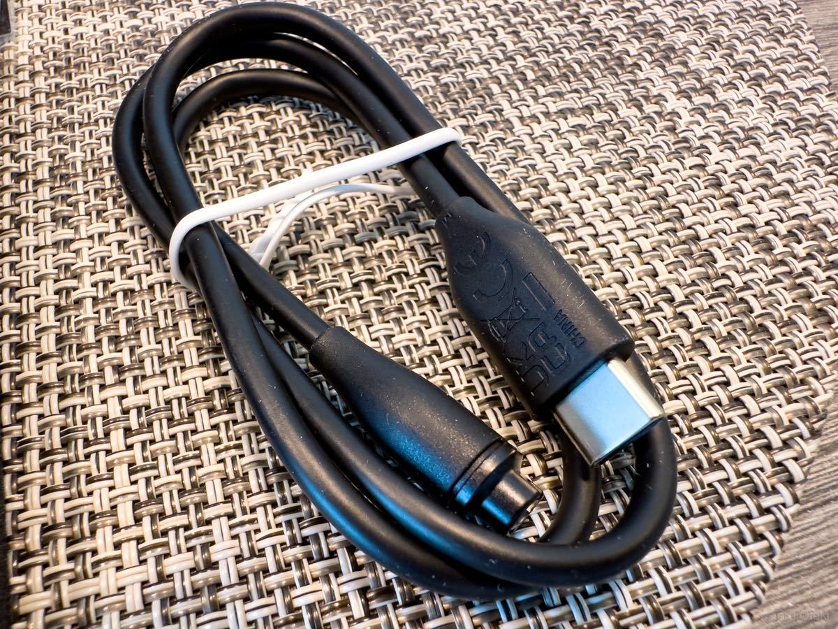 GARMIN epix Sapphire Carbon Gray DLC Ti / Black AMOLED