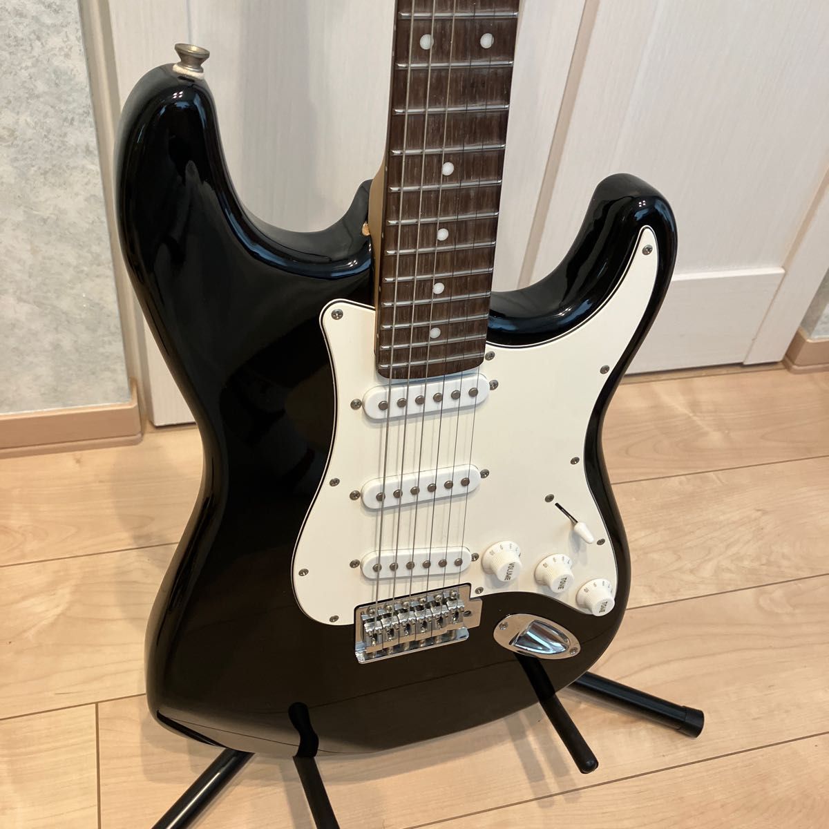 数量限定価格!! バスカーズ BUSKER'S エレキギターギター ストラト エレキ ギター