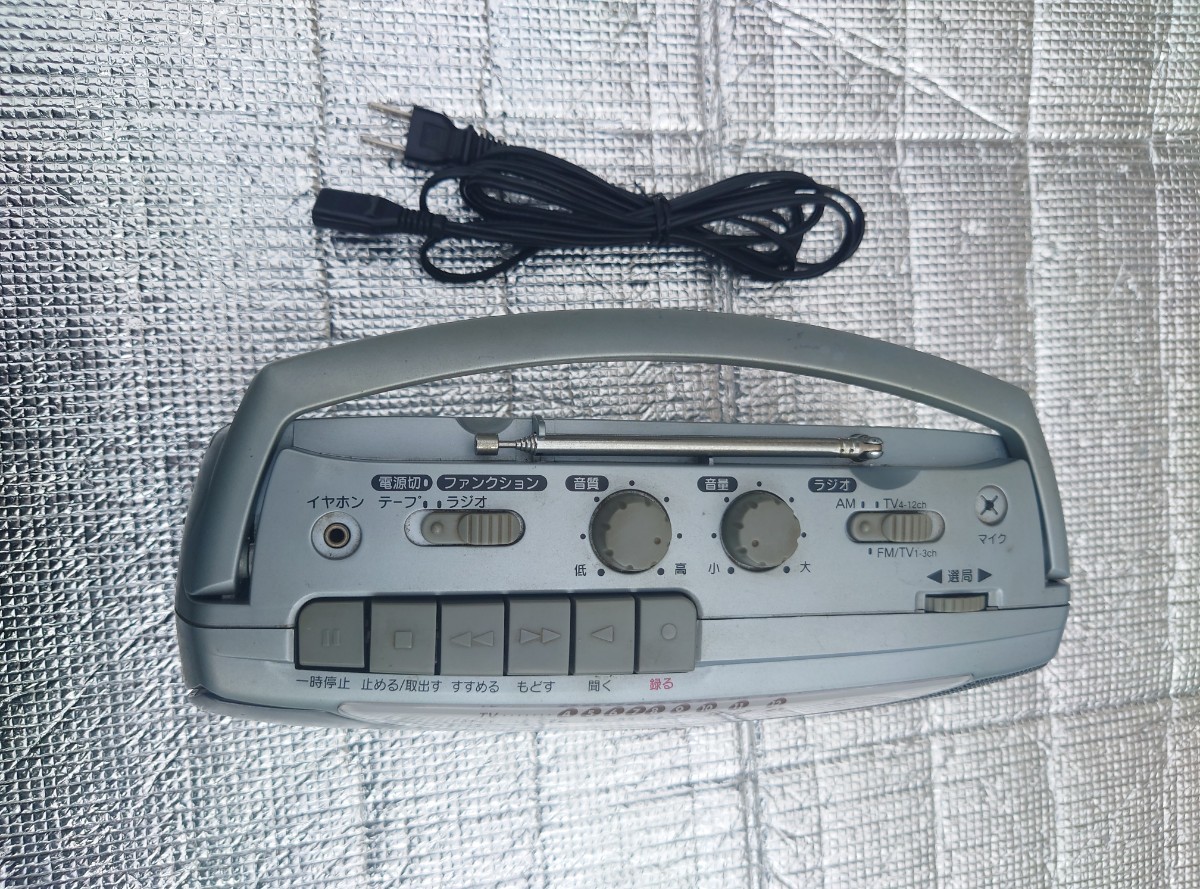 AIWA アイワ ラジカセ RM-65 ラジオカセットレコーダー_画像2