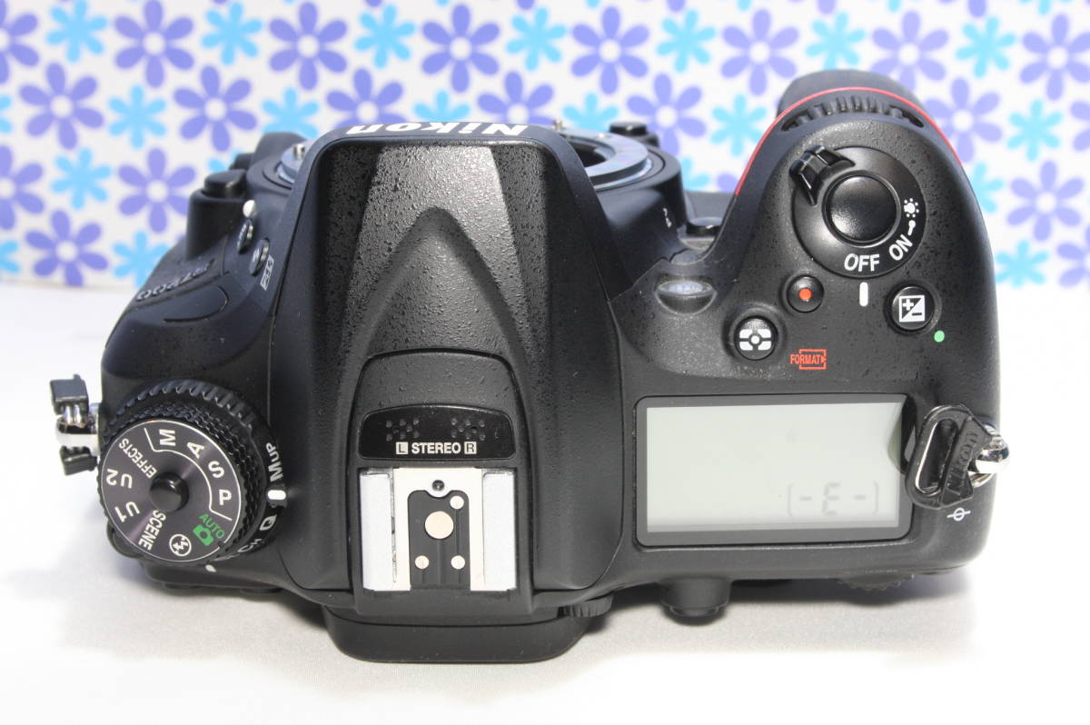 極上美品☆Wi-Fi内蔵☆Nikon ニコン D7200 ダブルズームセット☆高画質