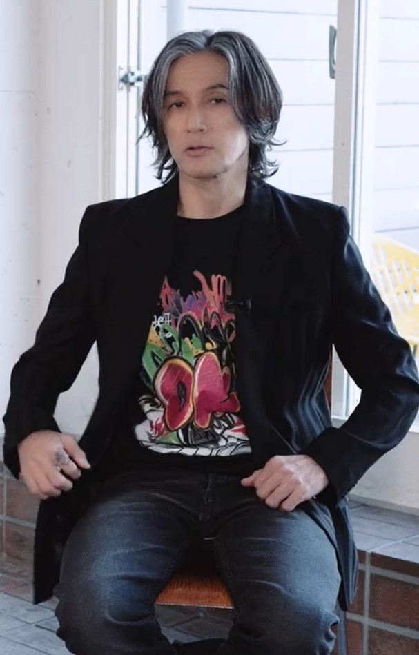 ☆レア B'z 2023 稲葉浩志 Lサイズ 着用 Tシャツ 半袖 着☆稲葉 ☆レア B'z 2023 稲葉浩志 Lサイズ 着用 Tシャツ 半袖 着☆稲葉