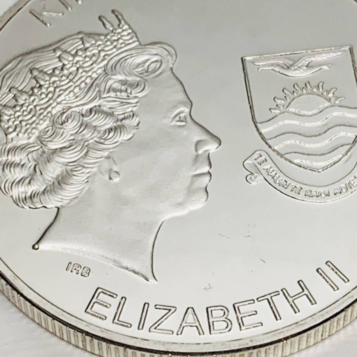 GU51イギリス記念メダル エリザベス女王 ハロウィン 幸運コイン 美品 外国硬貨 海外古銭 コレクションコイン 貨幣 重さ約28gの画像2
