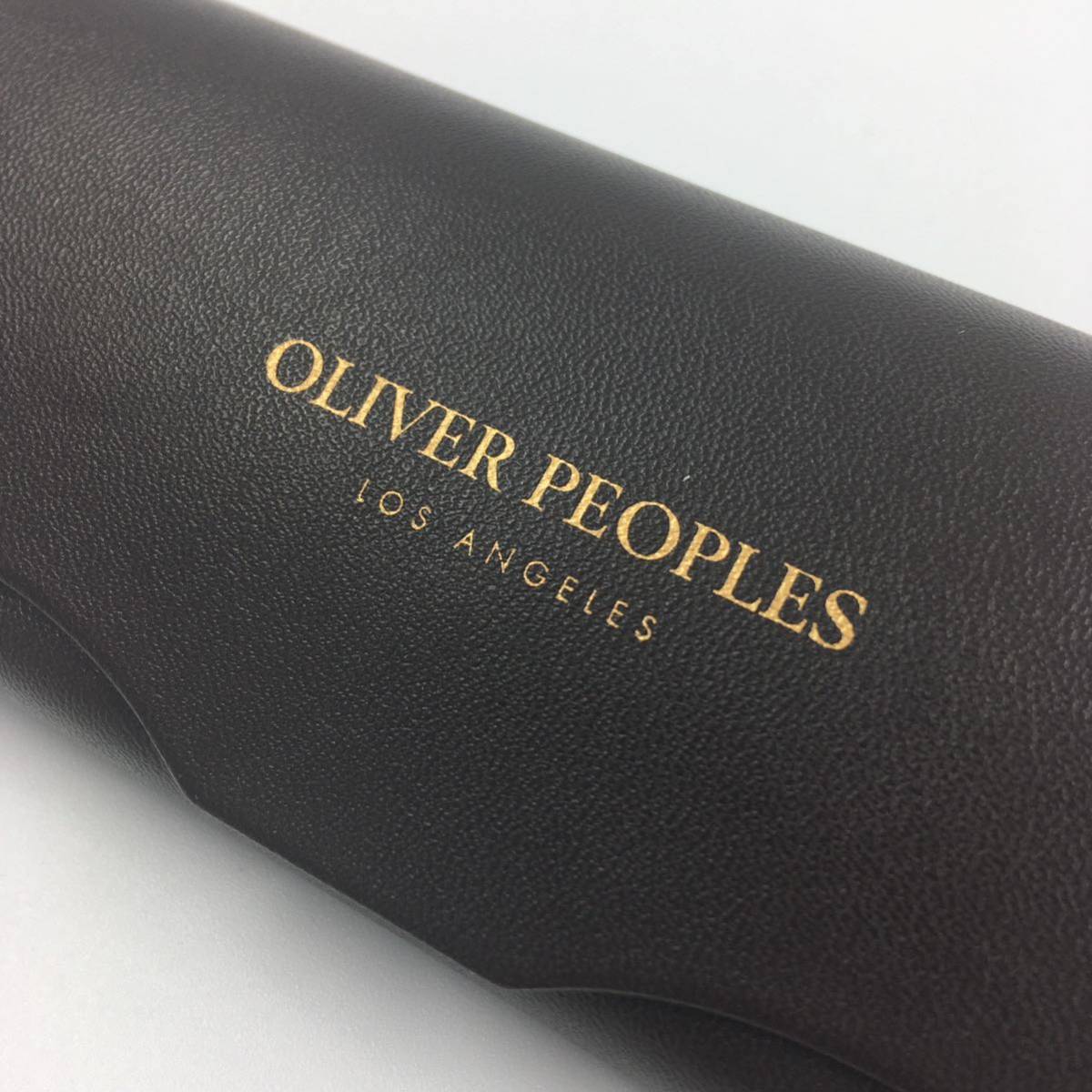 OLIVER PEOPLES オリバーピープルズ メガネケース ブラウン OLIVER PEOPLES オリバーピープルズ メガネケース ブラウン