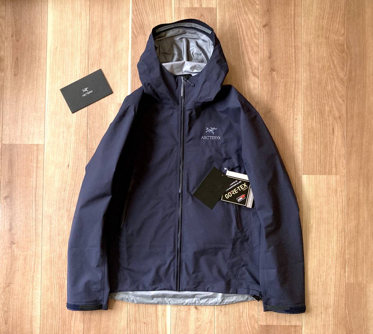 正規品・ ARC’TERYX / Beta Jacket Men's / Black Sapphire / L /ゴアテックス 防水・防風・透湿性 アークテリクス ジャケット