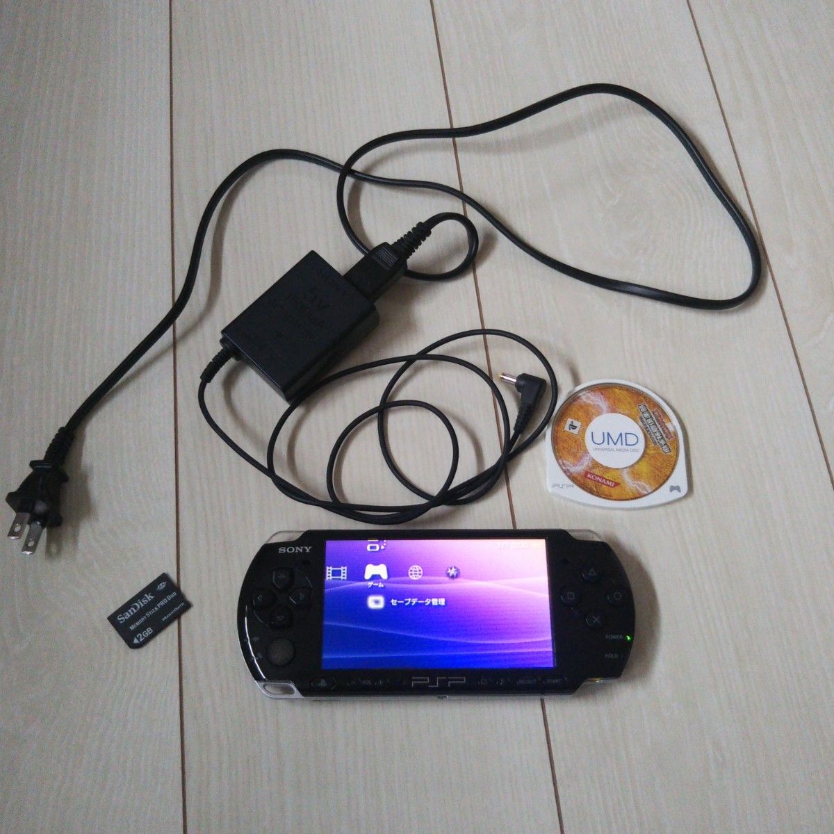 超美品⭐️psp3000本体⭐️黒。新品バッテリー、ゲーム、ビデオ