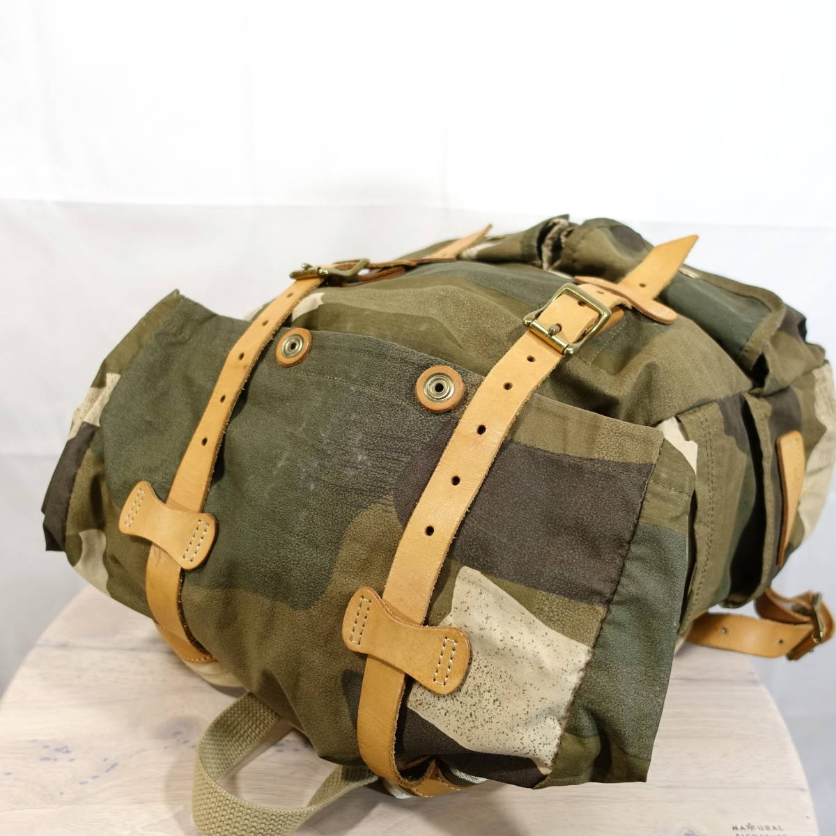 ナイジェルケーボン ARTS&CRAFTSコラボDPMカモ柄ロールトップリュック