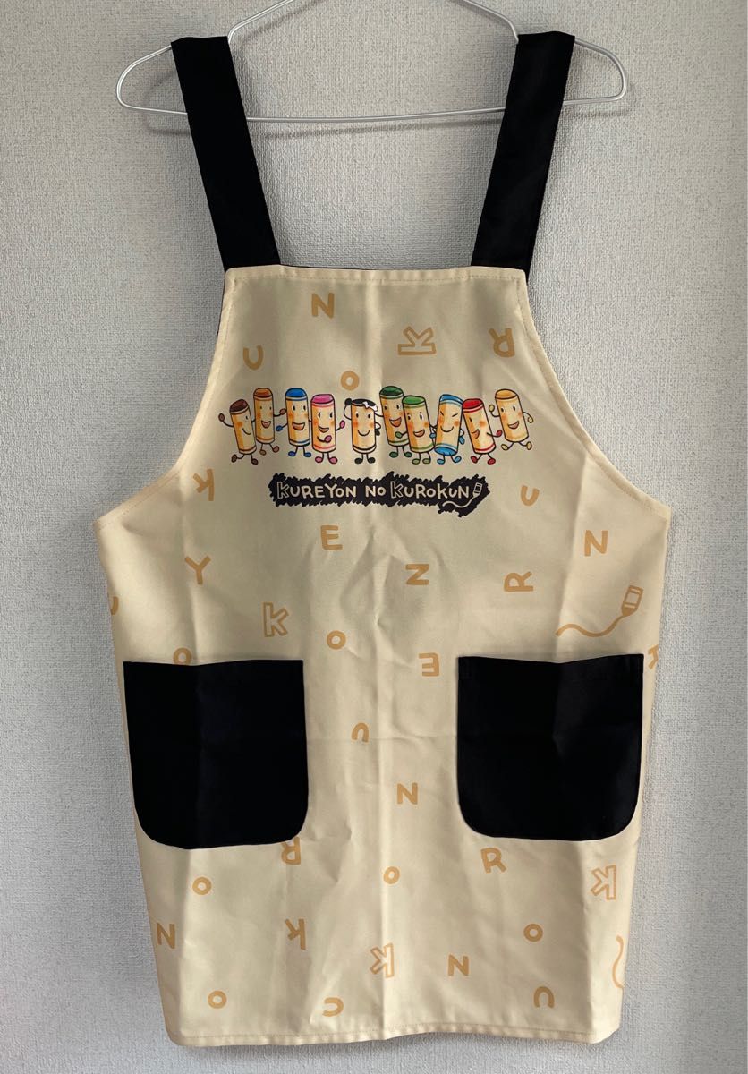 新品 くれよんのくろくん エプロン 保育士|Yahoo!フリマ(旧 新品 くれよんのくろくん エプロン 保育士|Yahoo!フリマ(旧