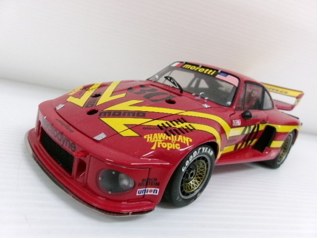 エグゾト 1/18 ポルシェ 935 ターボ MOMO IMSA 1979 #30 (5125-410)の画像1