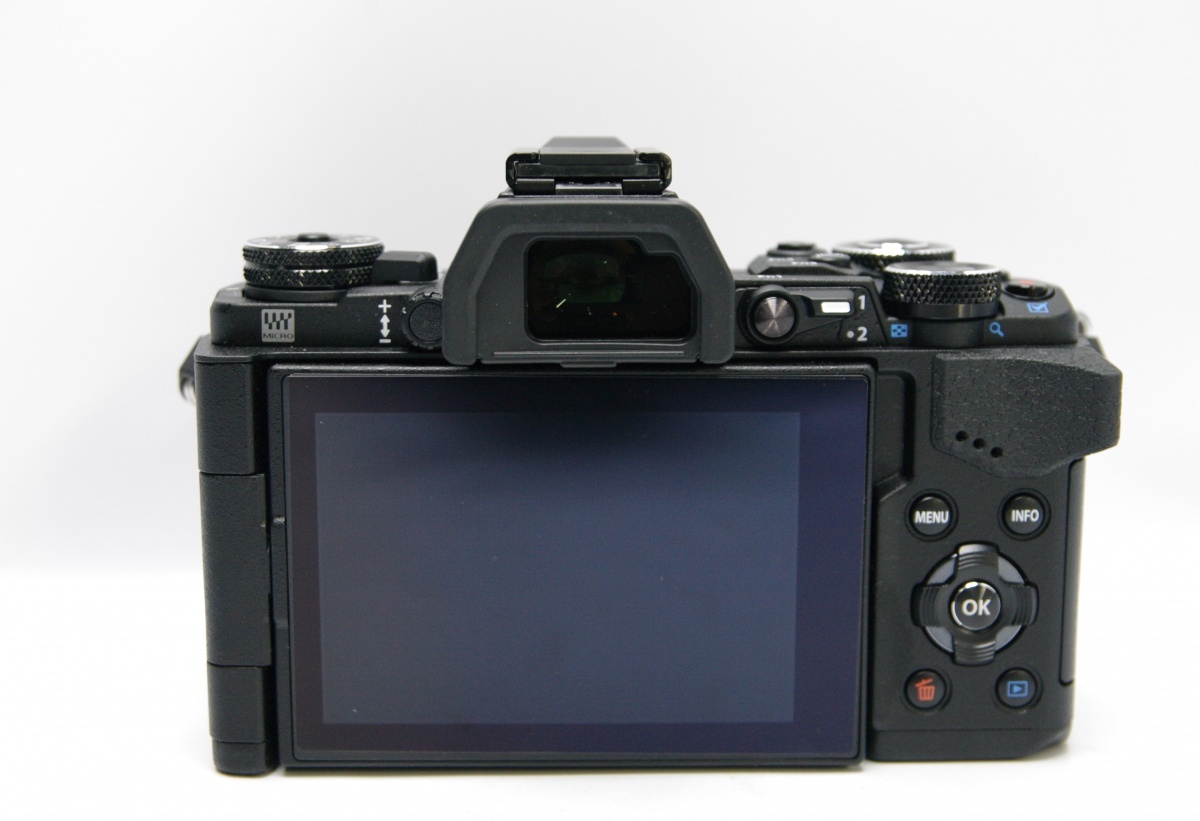 Yahoo!オークション - 1 オリンパス OM-D E-M5MKII ボディ レンズ 14-1...