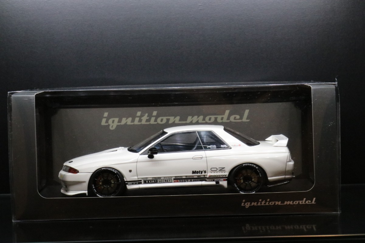 1/18 TOP SECRET GT-R BNR32 VR32 White IG1520 スカイライン R32