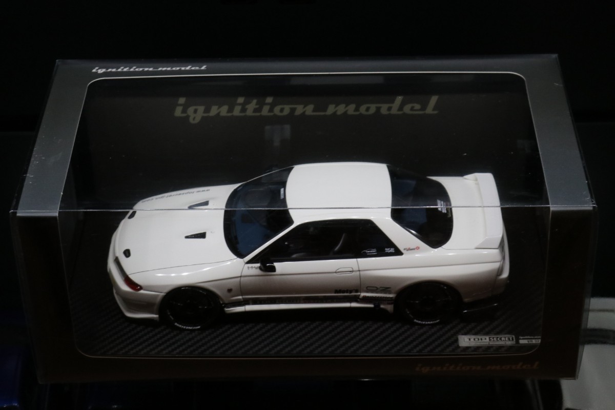 1/18 TOP SECRET GT-R BNR32 VR32 White IG1520 スカイライン R32