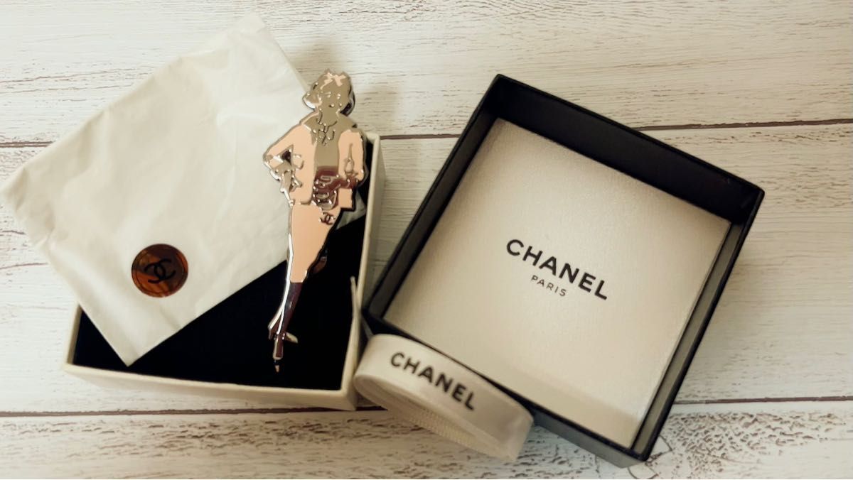 お値下げ中 レア CHANEL シャネル マドモアゼル ブローチ ココ ヴィンテージ 正規品