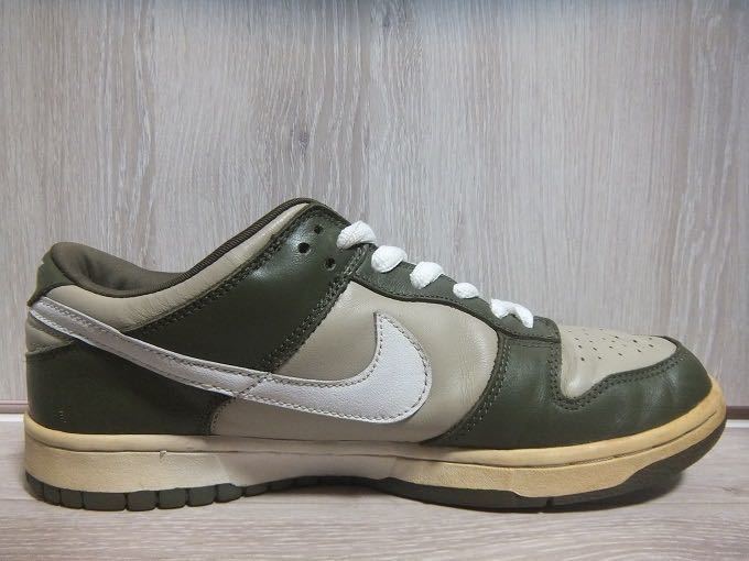 02年製 NIKE DUNK LOW PRO Light Stone 28.5cm☆ナイキ ダンク ライトストーン オリーブ 624044-113_左足