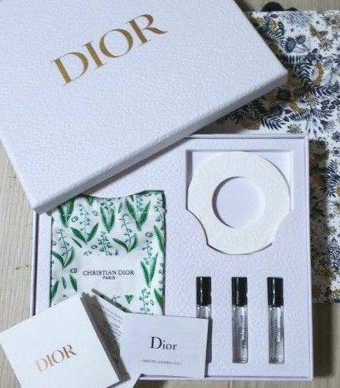 ★期間延長★LUCKY・プラチナ会員ギフトセット≪Dior≫★メゾン ・クリスチャン ディオール【正規ノベルティ、非売品】【新品】