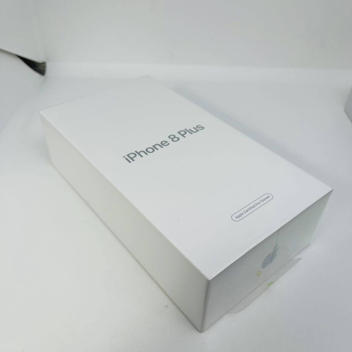 新品未開封 海外版 希少 iPhone 8 PLUS 256 GB SIMフリー