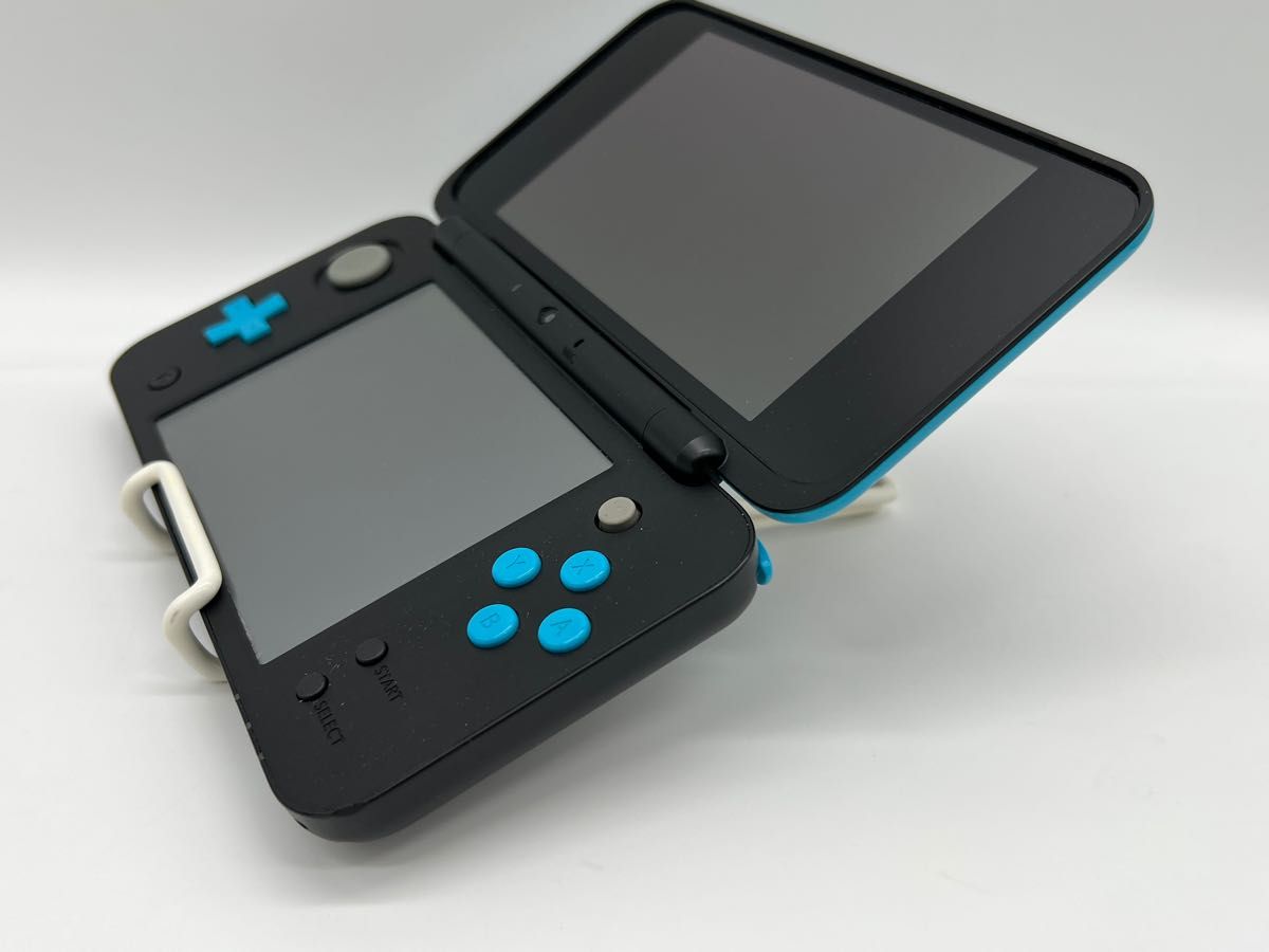 完品・液晶美品】Newニンテンドー2DS LL ブラック×ターコイズ 本体