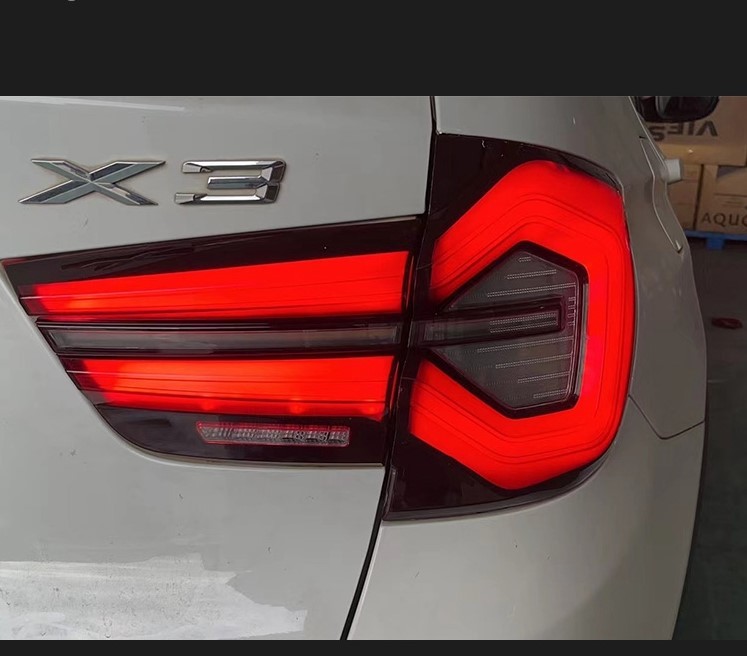 BMW X3 F25用　現行風　テールライト　2010-2017　LEDリアテールランプ　シーケンシャル　流れるウインカー_画像3