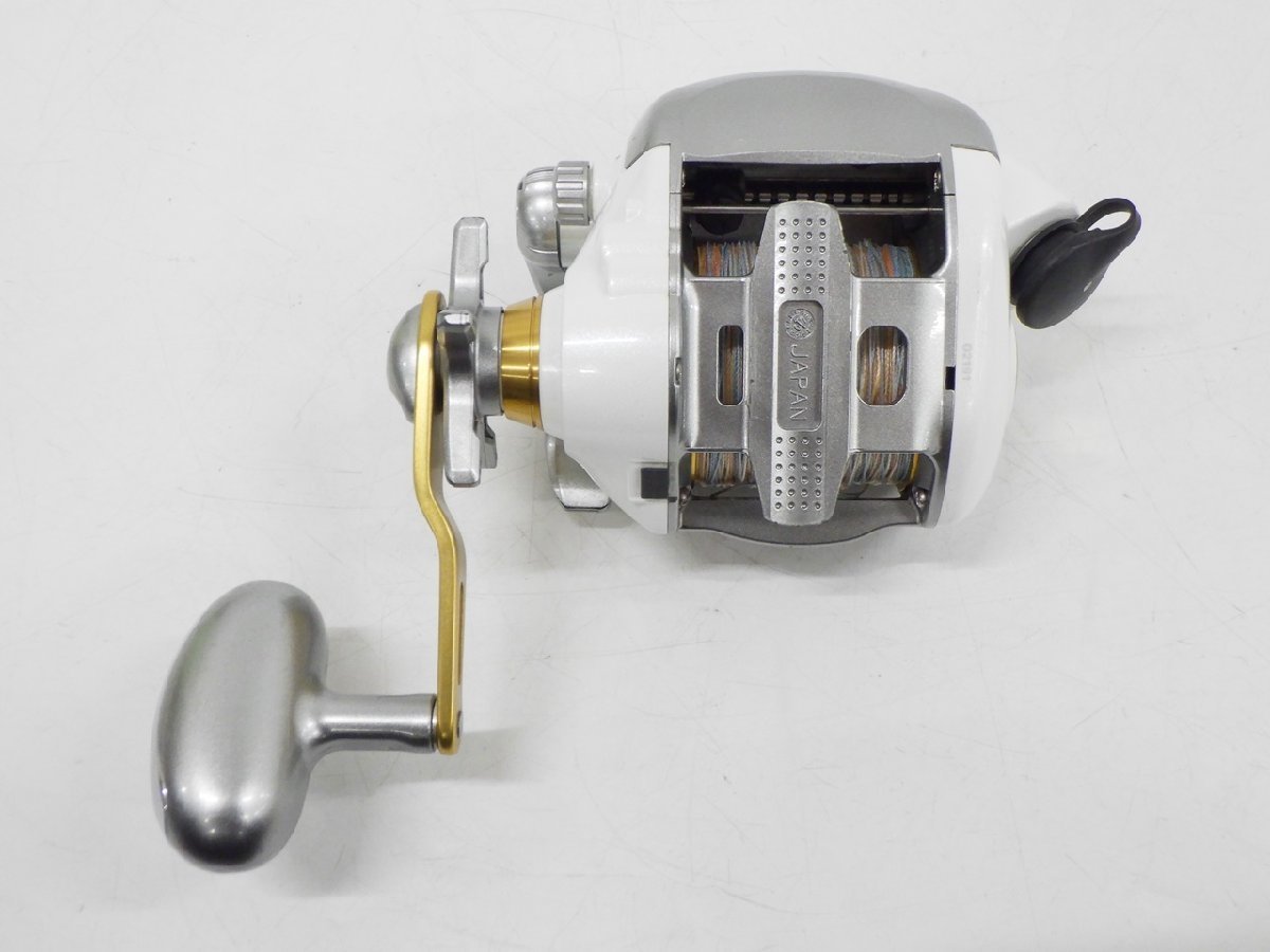 ○ (6) SHIMANO シマノ 3000XH 電動リール 電源コード 保存袋付属