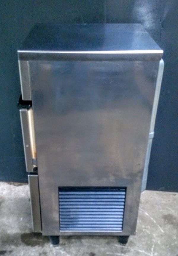 ホシザキ 全自動製氷機 IM-25L-1 製氷能力25Kg/日 整備済 | inmano.com.br