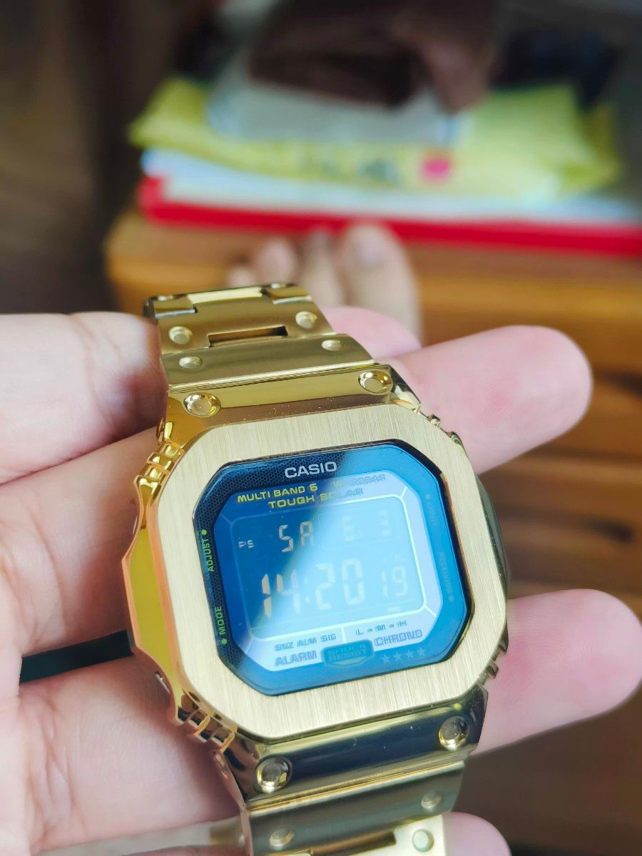 G-SHOCK GW-M5610 multiband6 電波ソーラー フルメタル ゴールド G-SHOCK GW-M5610 multiband6 電波ソーラー フルメタル ゴールド
