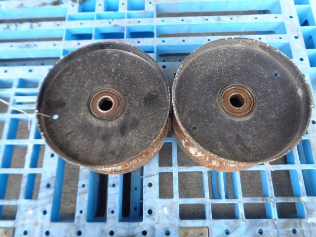 ヤナセ 8-13G クローラー 転輪 大×2個 / 除雪機パーツ