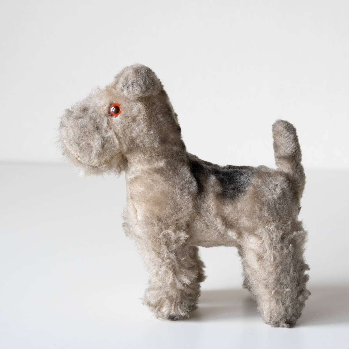 ぬいぐるみ 犬 アンティークドール イギリス １９５０s 古玩具 置物 ドッグ おもちゃ 人形 レトロ