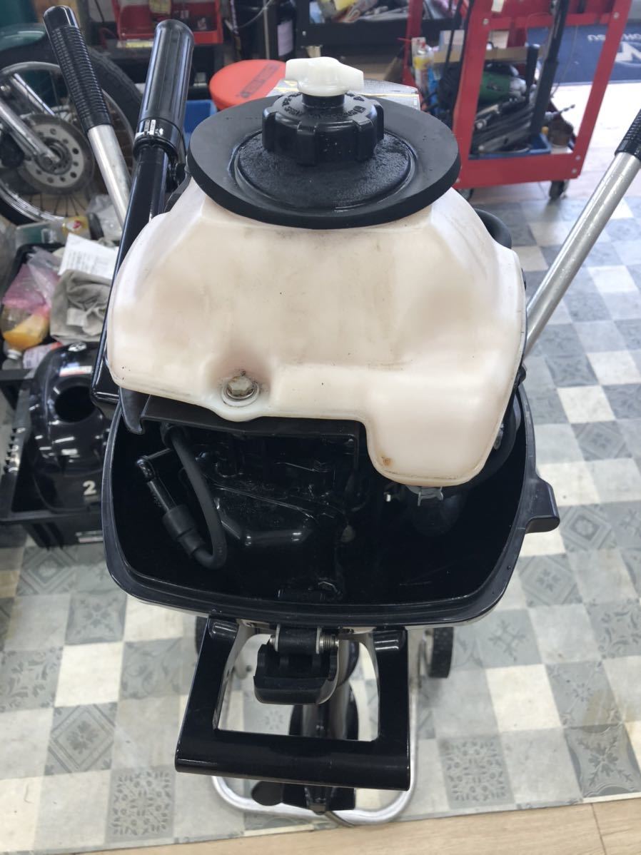 トーハツ 2馬力船外機 令和2年1月製造分 中古現状 トーハツ 2馬力船外機 令和2年1月製造分 中古現状
