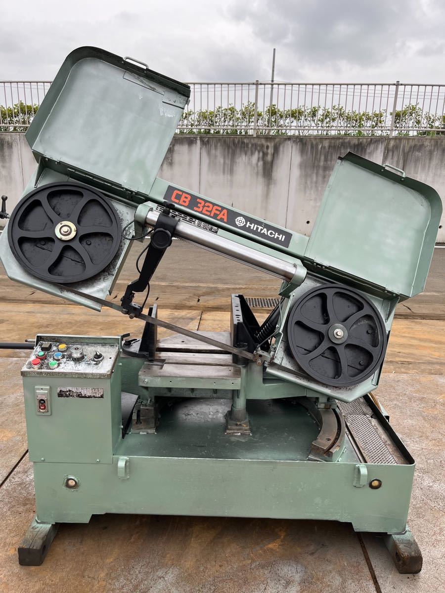 日立工機三相200V ロータリバンドソーCB 32FA 油圧バイス 日立工機三相200V ロータリバンドソーCB 32FA 油圧バイス