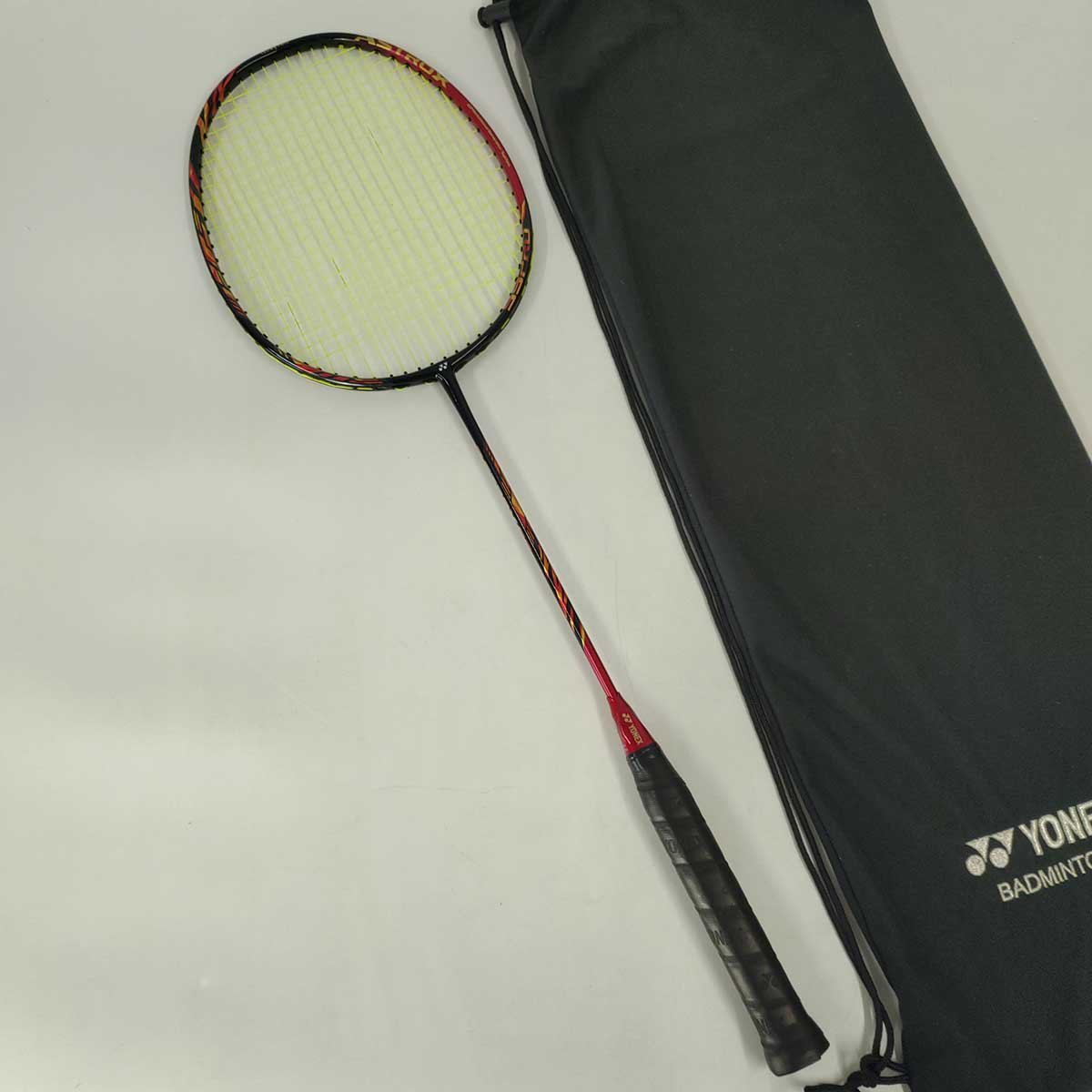 中古】ヨネックス ASTROX99 PRO バドミントンラケット アストロクス 99