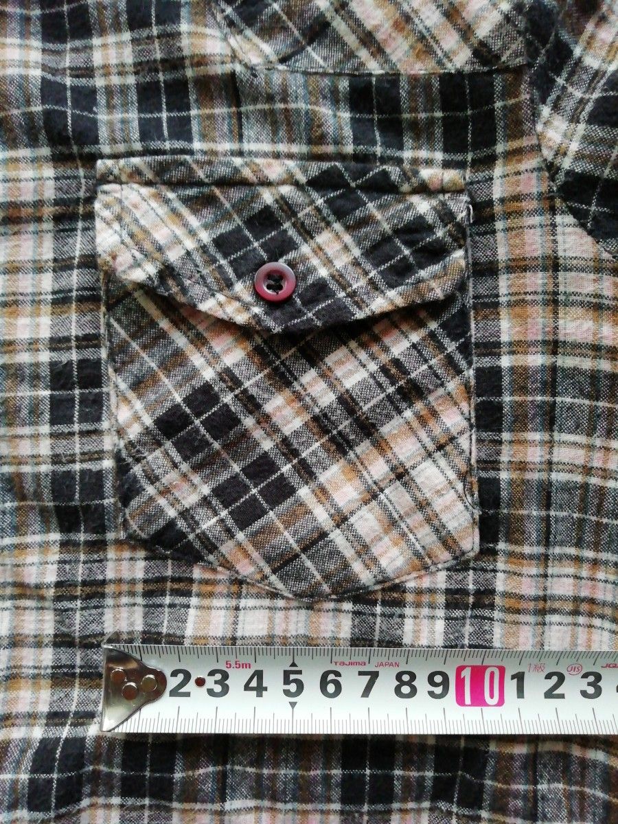 チェックシャツ　レディースM～Lサイズ　長袖　裾と袖ロールアップ　ブラウン系
