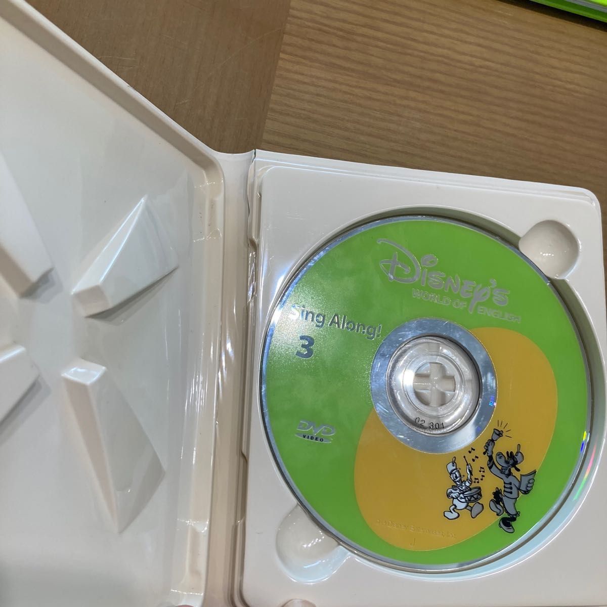 DWE ディズニー英語システム シングアロング 3 WORLD Family DVD DWE ディズニー英語システム シングアロング 3 WORLD Family DVD