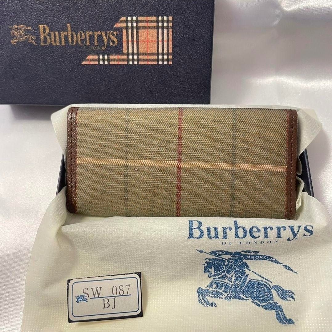 未使用保管品】BURBERRY バーバリー キーケース 箱付-