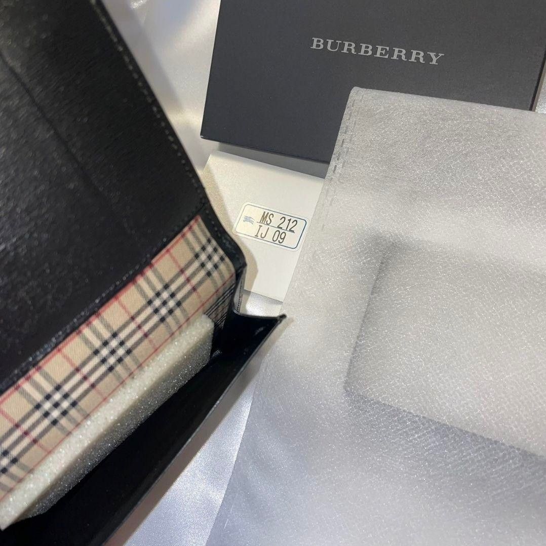 【新品未使用】BURBERRY バーバリー 名刺入れ 値下げ不可