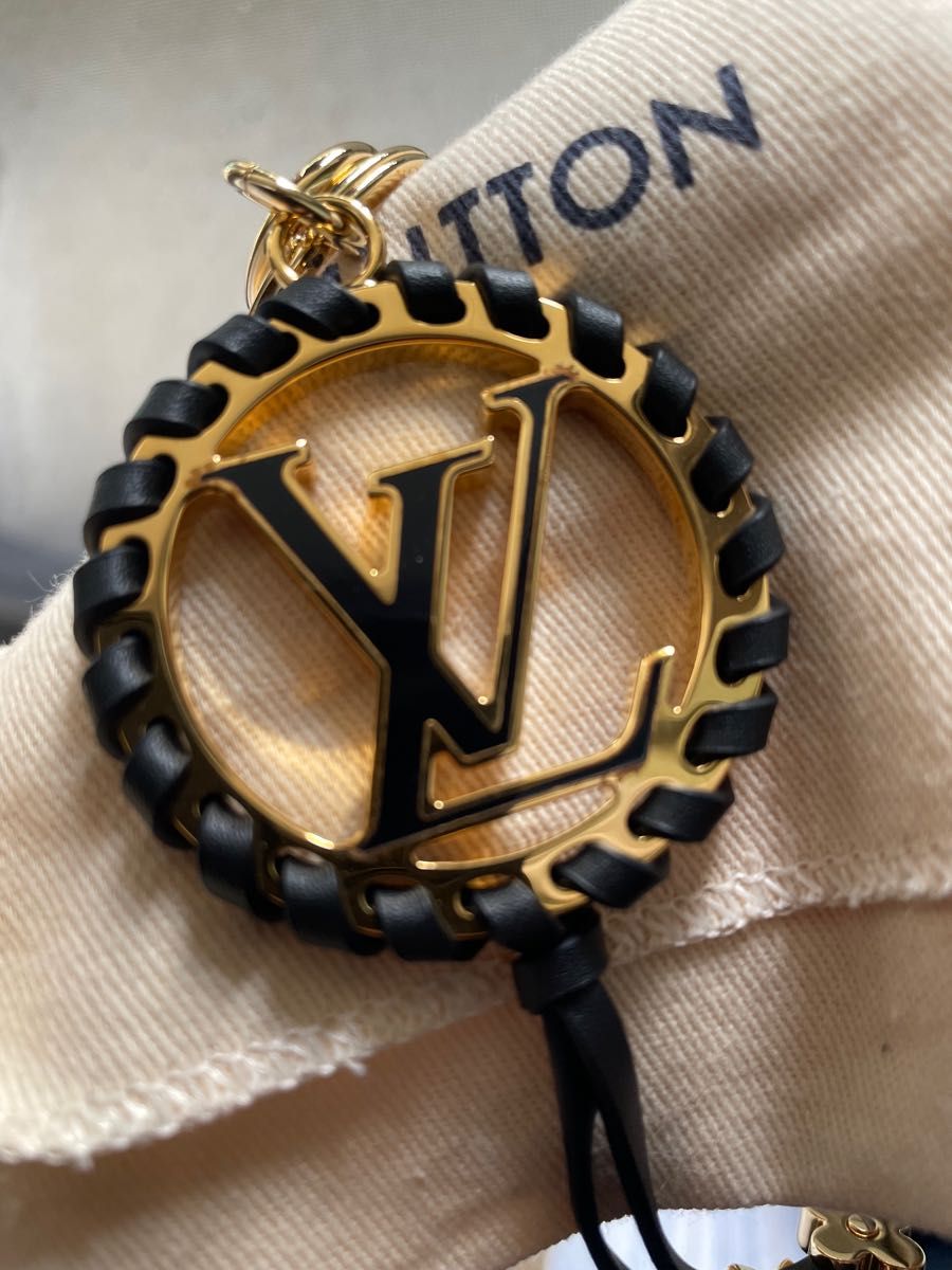 LOUIS VUITTON ルイヴィトン超美品キーホルダー｜Yahoo!フリマ（旧