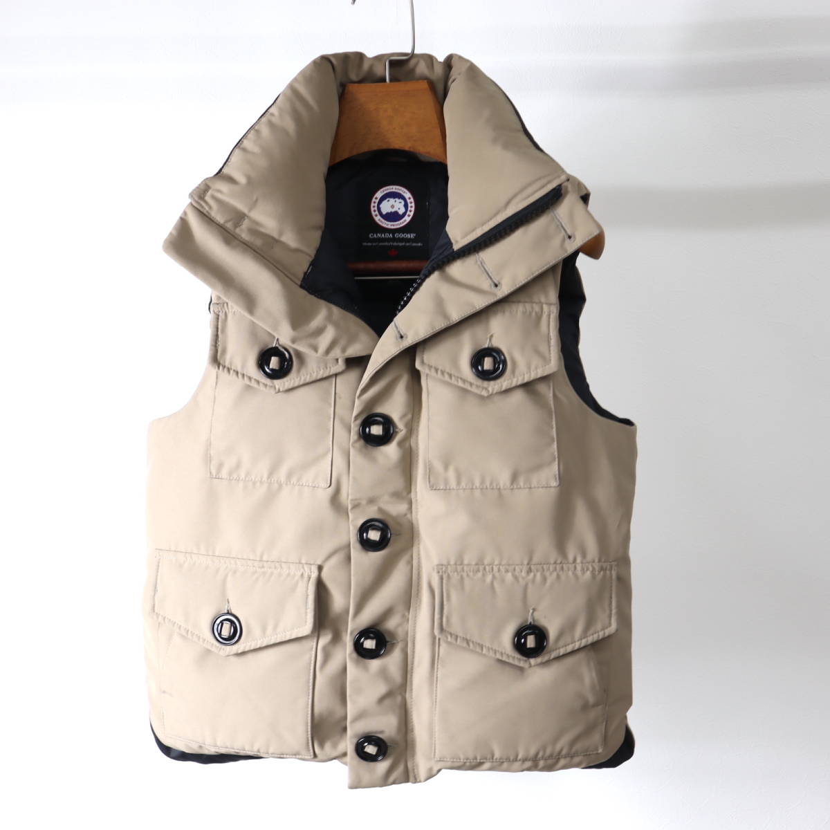 3-EE099 カナダグース CANADA GOOSE 国内正規品 モントリオールベスト