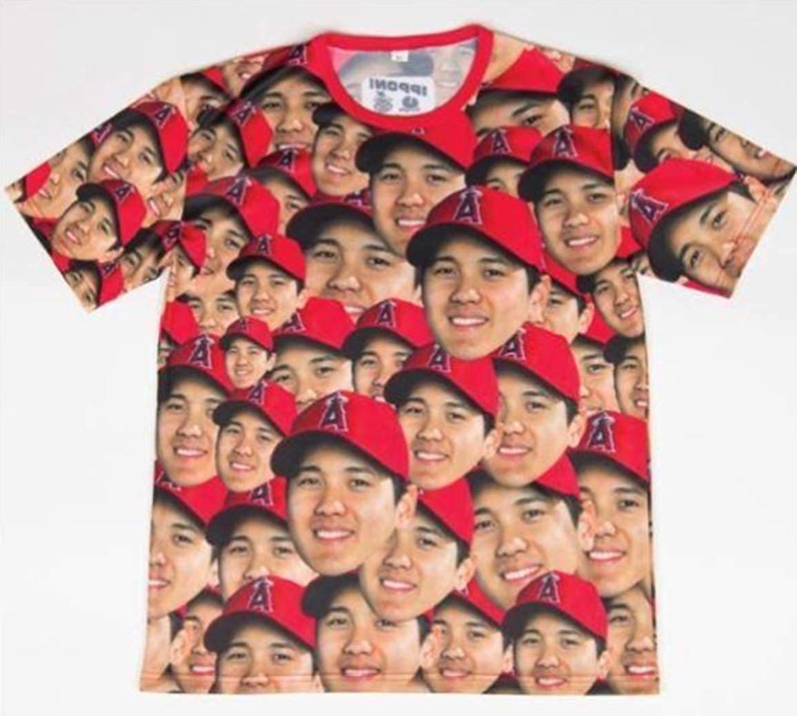人気満点 正規品 大谷翔平 エンゼルス フェイス Tシャツ 顔だらけ 2021年 球場配布 《サイズ》 XL(ワンサイズ)国内発送 新品未開封! Tシャツ