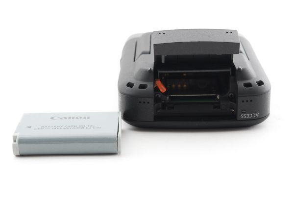a137☆極上美品☆ キヤノン Canon iVIS mini X 数回使用のみ