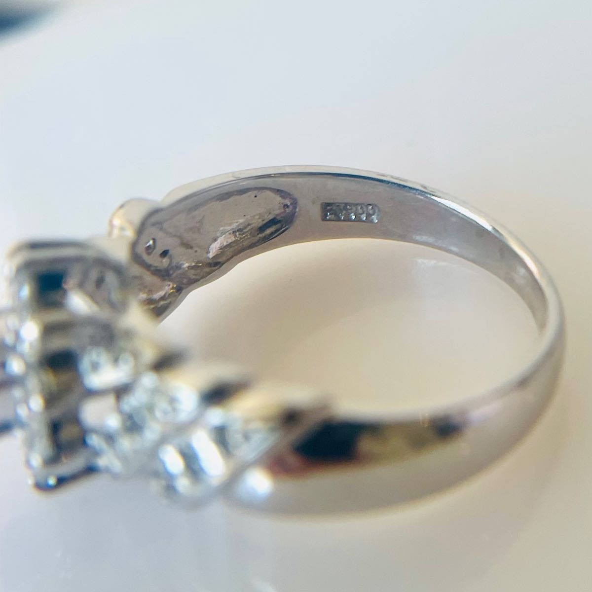 【新品鑑別付き】Pt900 ルビー0.4ct ダイヤモンド リング