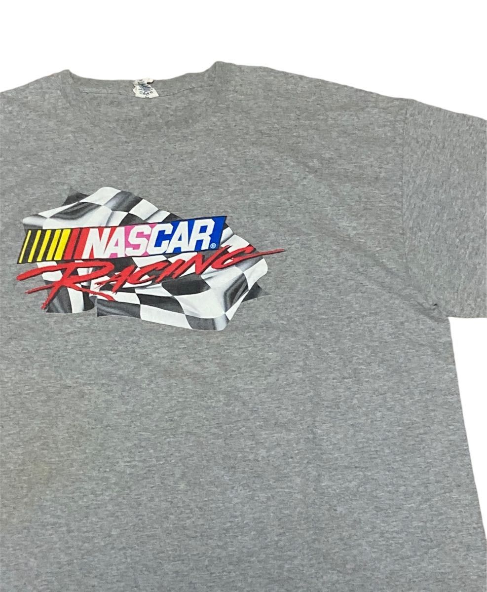 海外古着　NASCAR   レーシングTシャツ　2XL相当