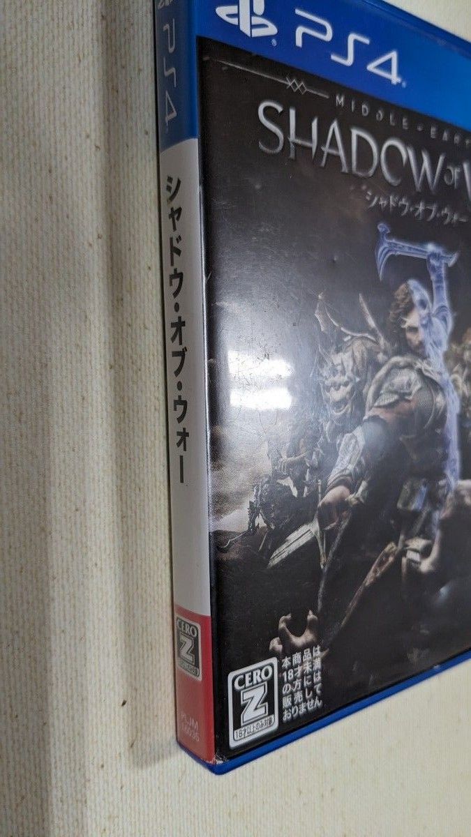  PS4！　 SHADOWオブウォー！  美品！