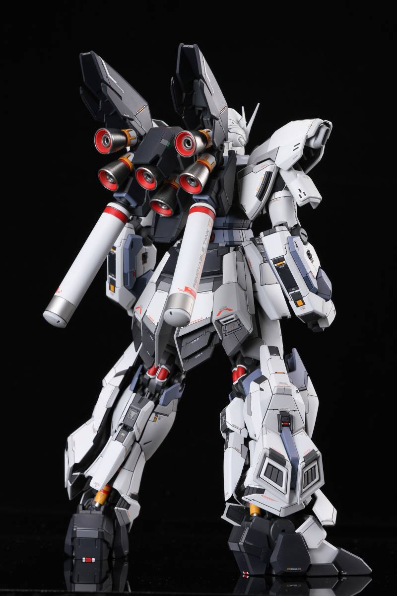 MG 1/100 MSN-06S シナンジュ スタイン Ver.Ka徹底改修塗装済み MG 1/100 MSN-06S シナンジュ スタイン Ver.Ka徹底改修塗装済み