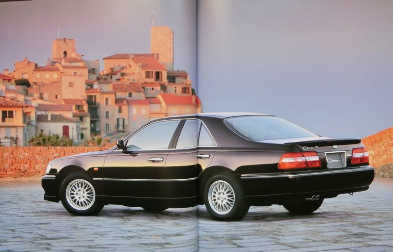 送料無料 即決 日産 シーマ(3代目 FY33型) 1997年 全63ページ 送料無料 即決 日産 シーマ(3代目 FY33型) 1997年 全63ページ